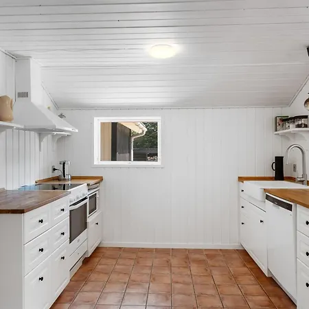Lagho - 400m From The Sea By Interhome * Bøtø By